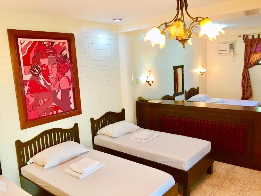 Casa La Granja Otel Iloilo City Dış mekan fotoğraf