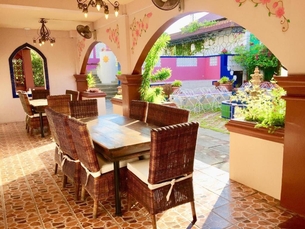 Casa La Granja Otel Iloilo City Dış mekan fotoğraf