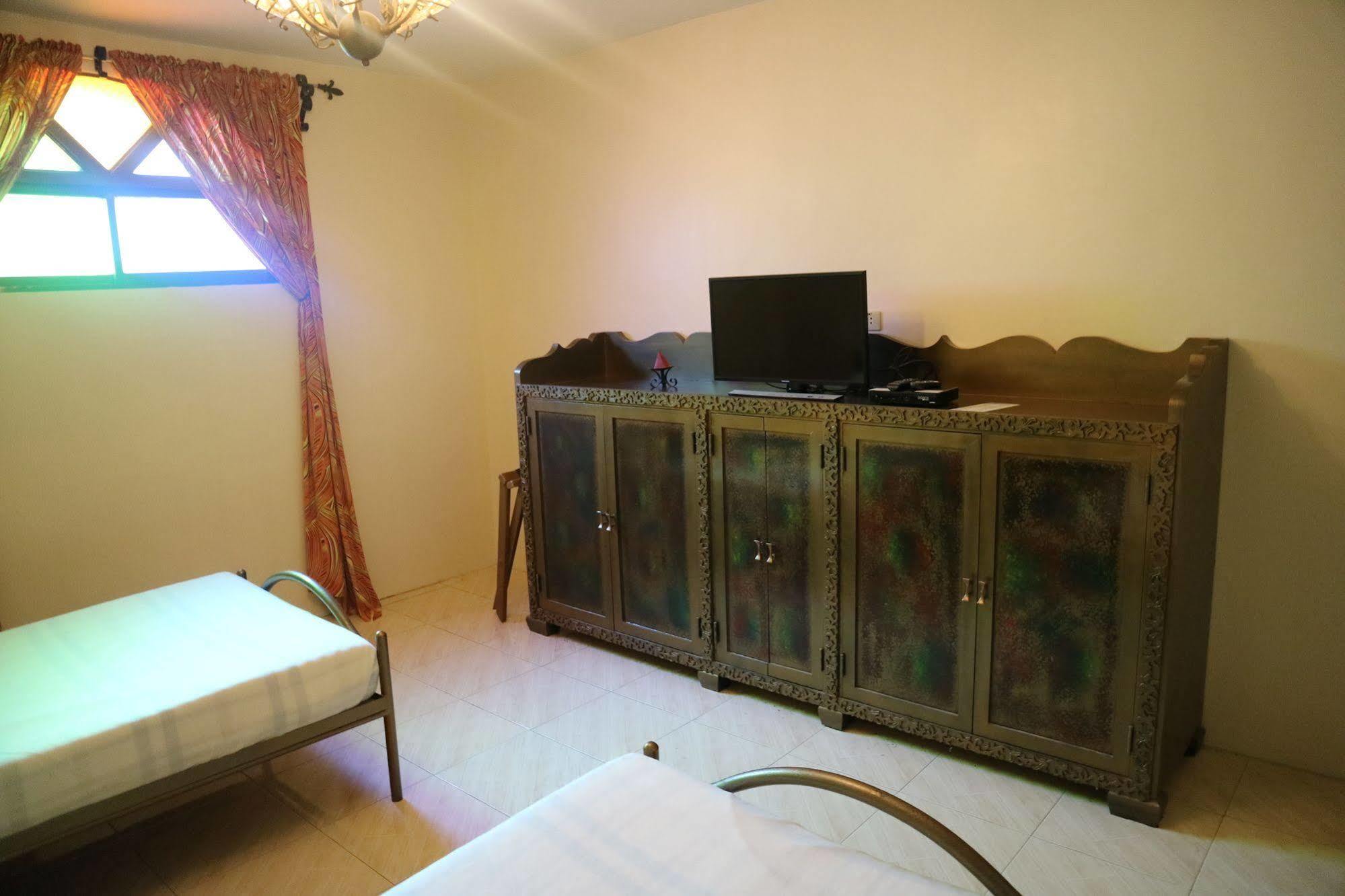 Casa La Granja Otel Iloilo City Dış mekan fotoğraf