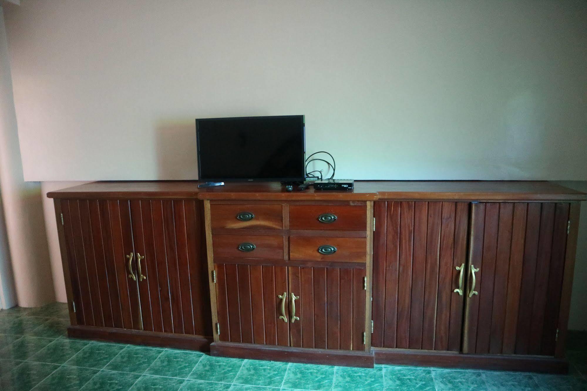 Casa La Granja Otel Iloilo City Dış mekan fotoğraf