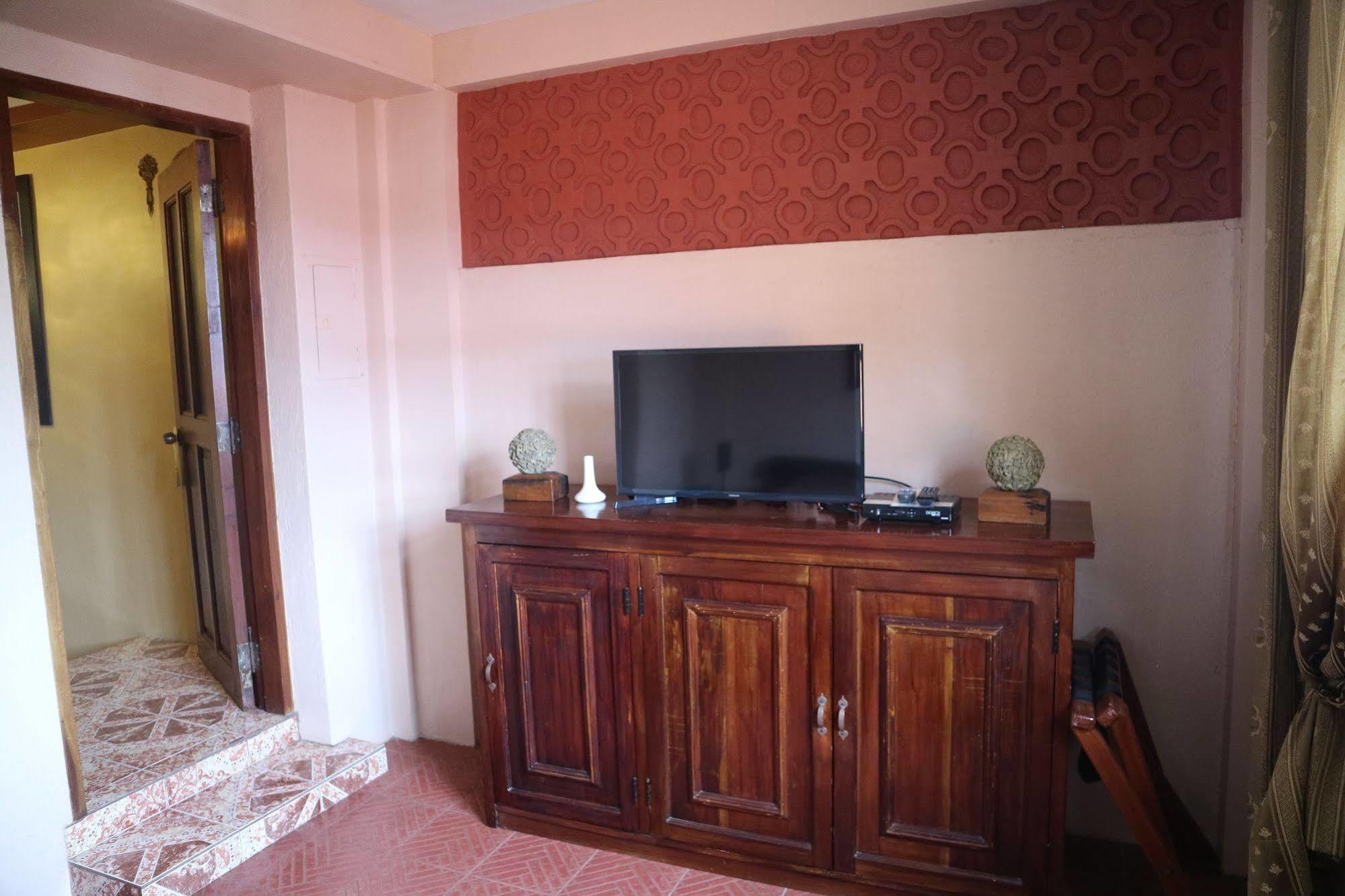Casa La Granja Otel Iloilo City Dış mekan fotoğraf