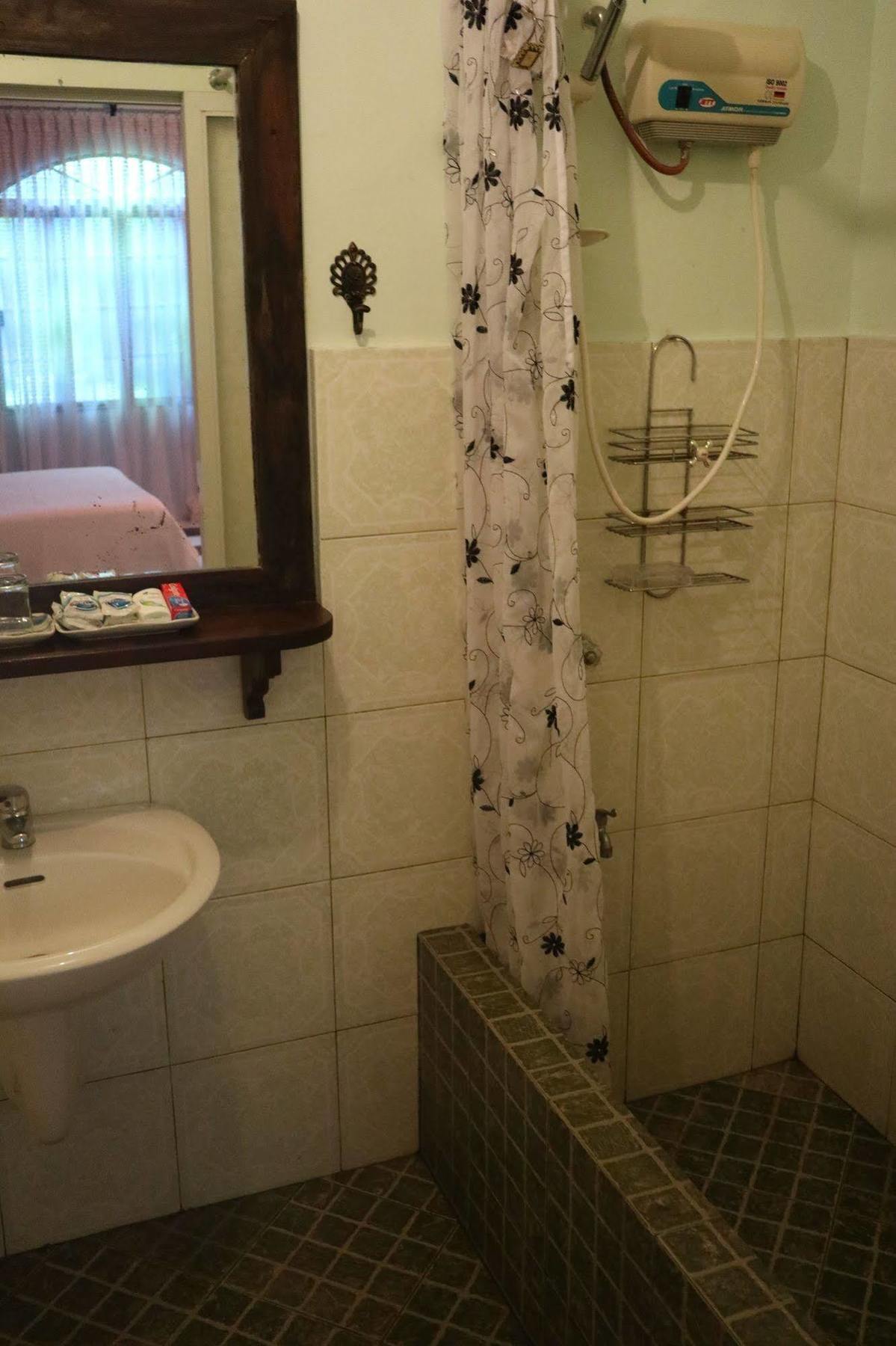 Casa La Granja Otel Iloilo City Dış mekan fotoğraf